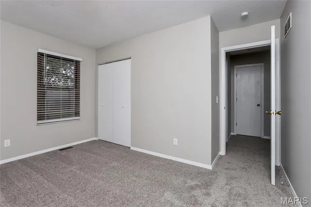 $2,025 | 110 El Perro Drive, St. Peters, MO 63376