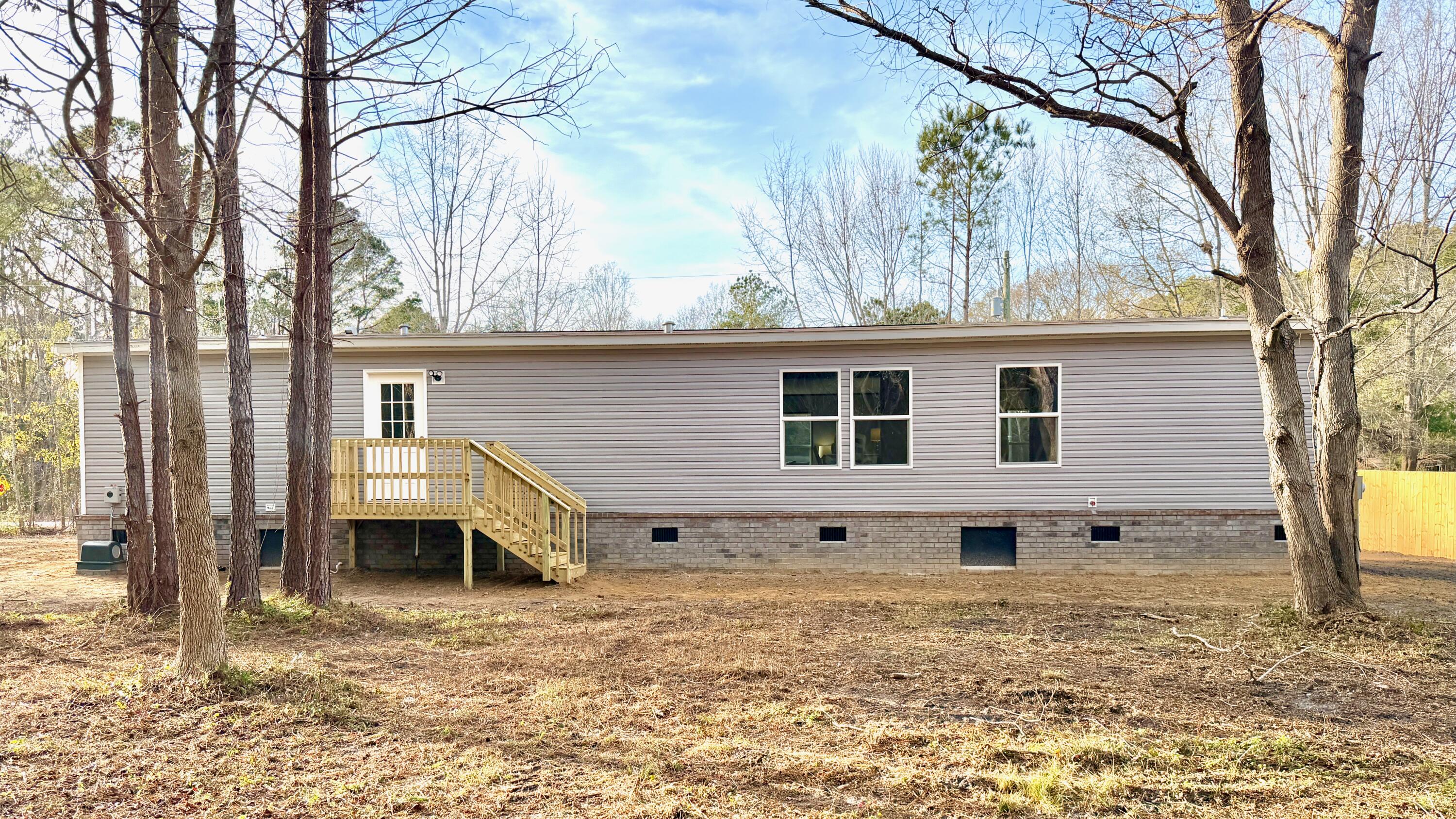 1036 Merell Avenue Bonneau, SC 29431 - Photo 26 of 27 IMG_0673