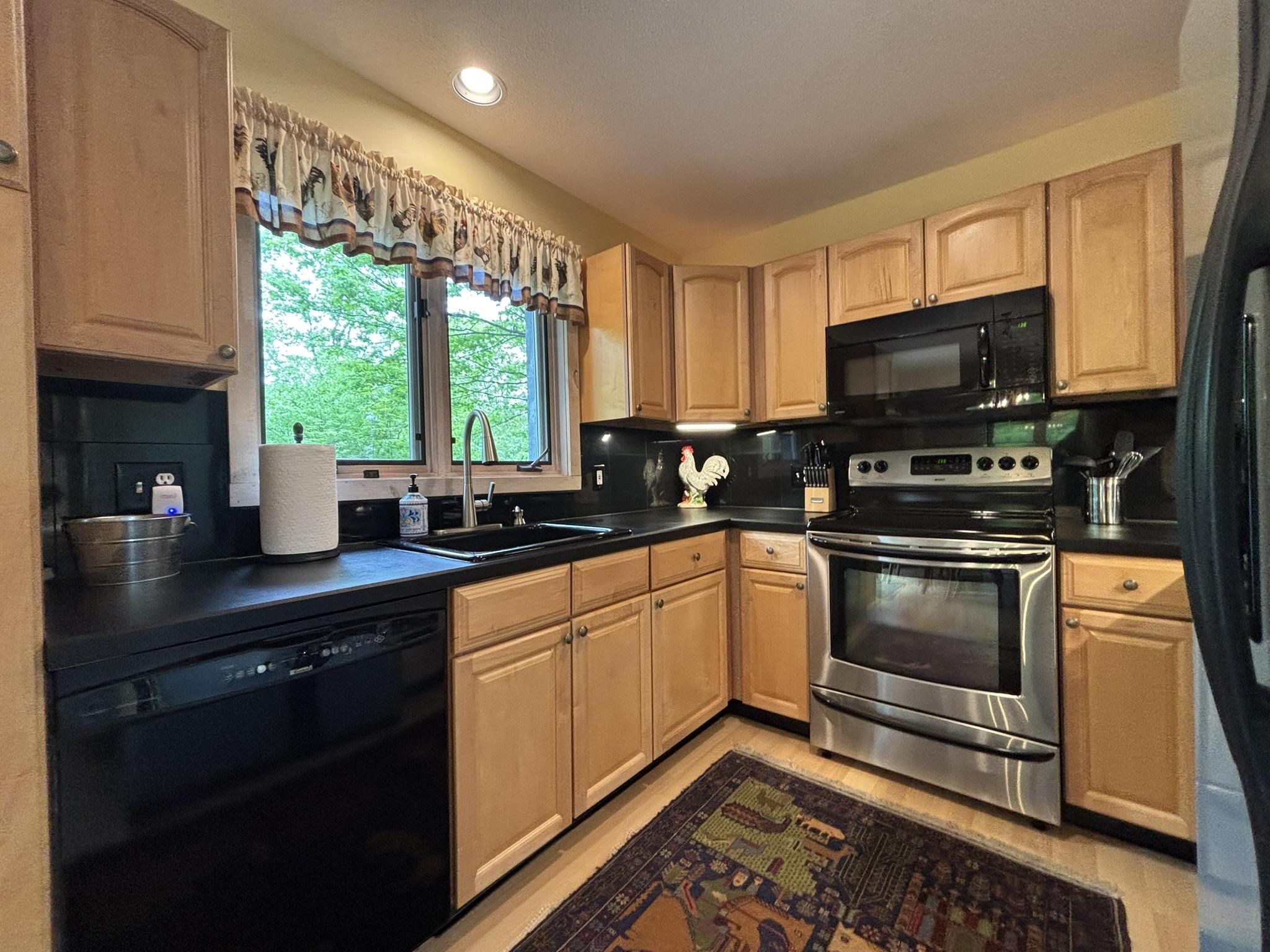 34 Johnson Hill Road West Dover, VT 05356 - Photo 11 of 48