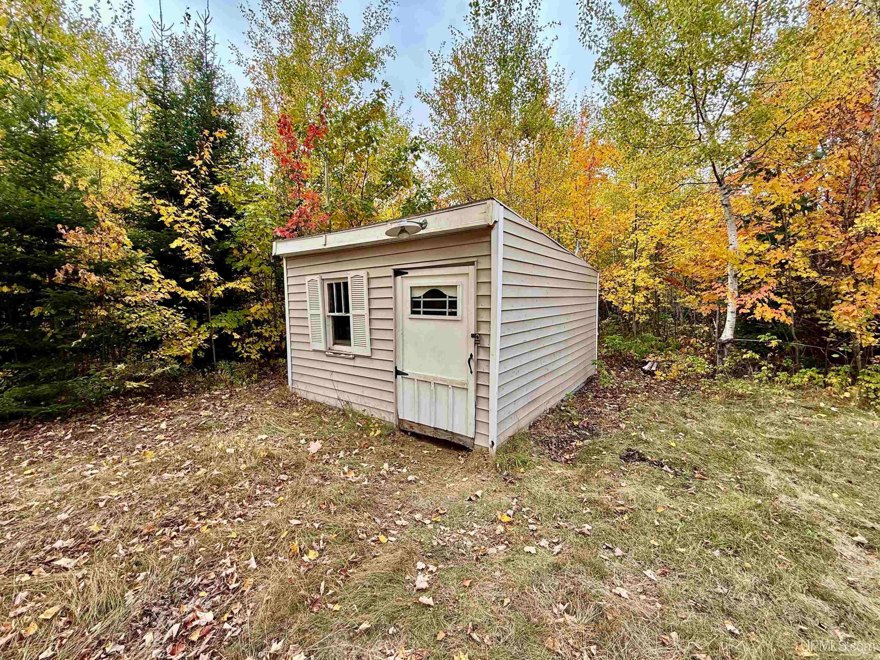 3266 West County Road 565 Road Negaunee, MI 49866 - Photo 4 of 39 Gallery Image 4