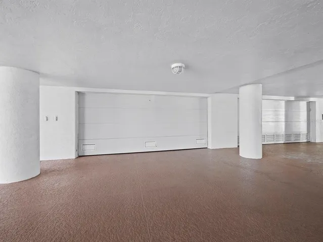 $2,000,000 | 340 Gulf Of Mexico Drive, Unit 124, Longboat Key, FL 34228