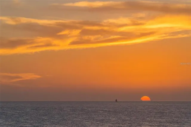 $2,000,000 | 340 Gulf Of Mexico Drive, Unit 124, Longboat Key, FL 34228