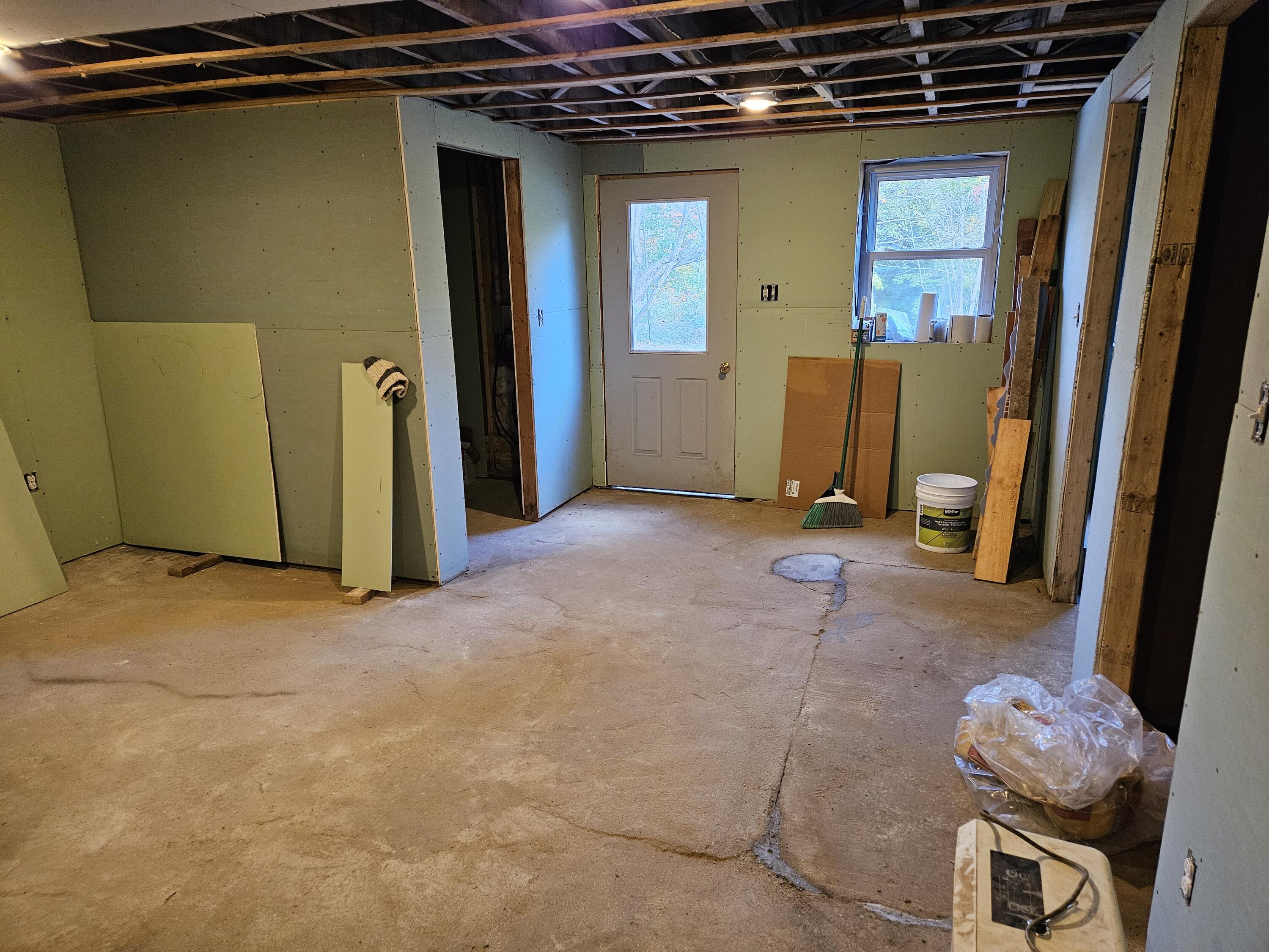 479 Elm Hill Road South Paris, ME 04281 - Photo 17 of 31 20241009_140458