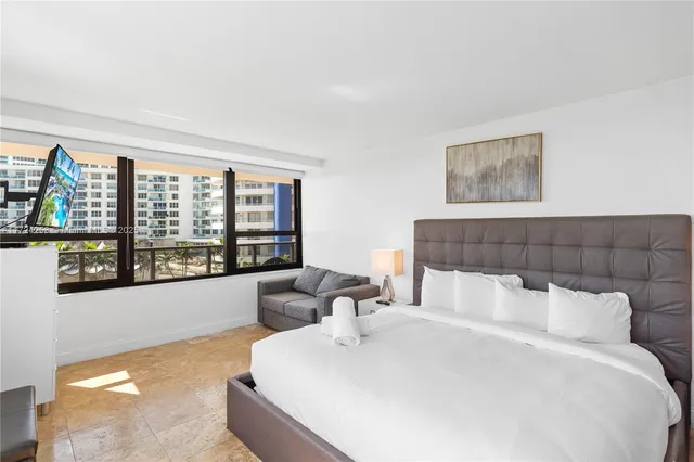 $899,000 | 5225 Collins Avenue, Unit 501, Miami Beach, FL 33140