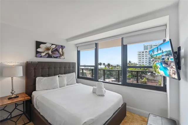 $899,000 | 5225 Collins Avenue, Unit 501, Miami Beach, FL 33140