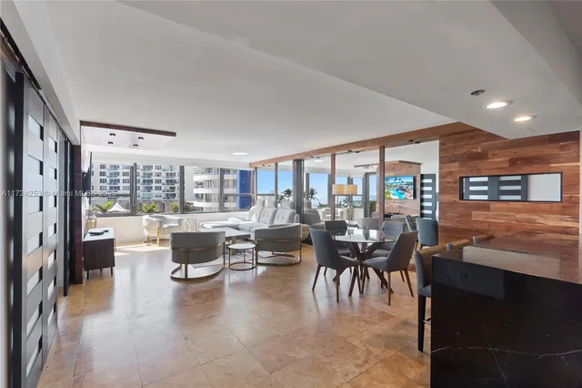 $899,000 | 5225 Collins Avenue, Unit 501, Miami Beach, FL 33140