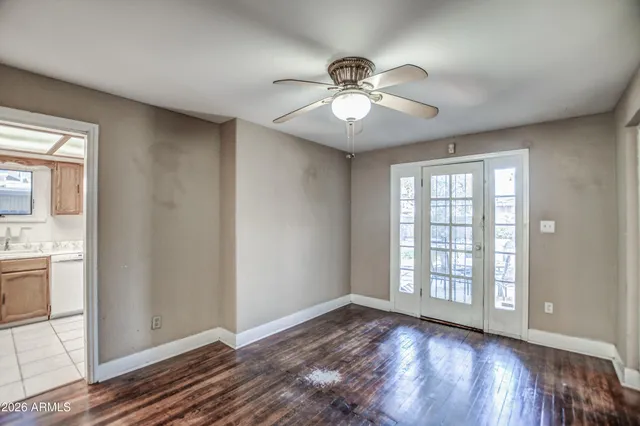 $2,100 | 384 East Windsor Avenue, Phoenix, AZ 85004