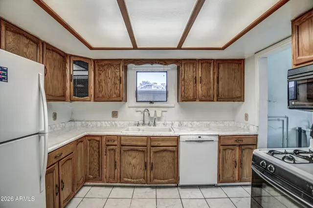 $2,100 | 384 East Windsor Avenue, Phoenix, AZ 85004