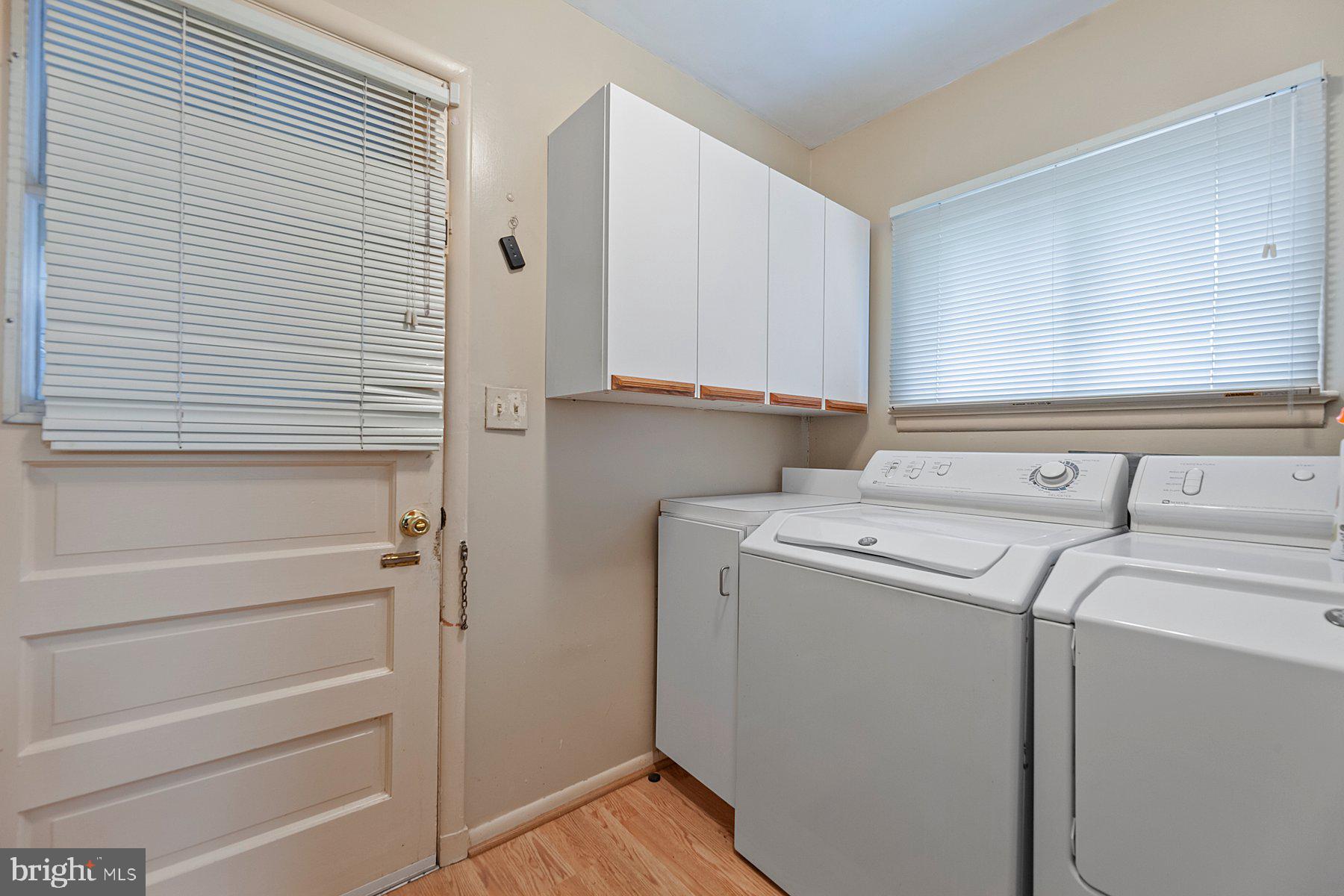 14209 Dav Road Rockville, MD 20850 - Photo 29 of 43 Laundry