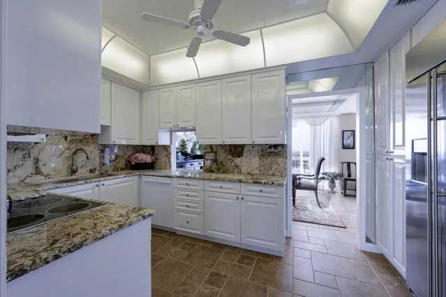 $799,000 | 108 Lakeshore Drive, Unit T38, North Palm Beach, FL 33408