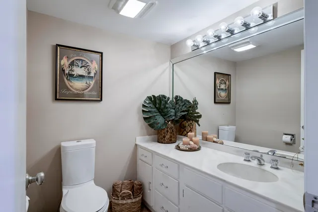 $799,000 | 108 Lakeshore Drive, Unit T38, North Palm Beach, FL 33408