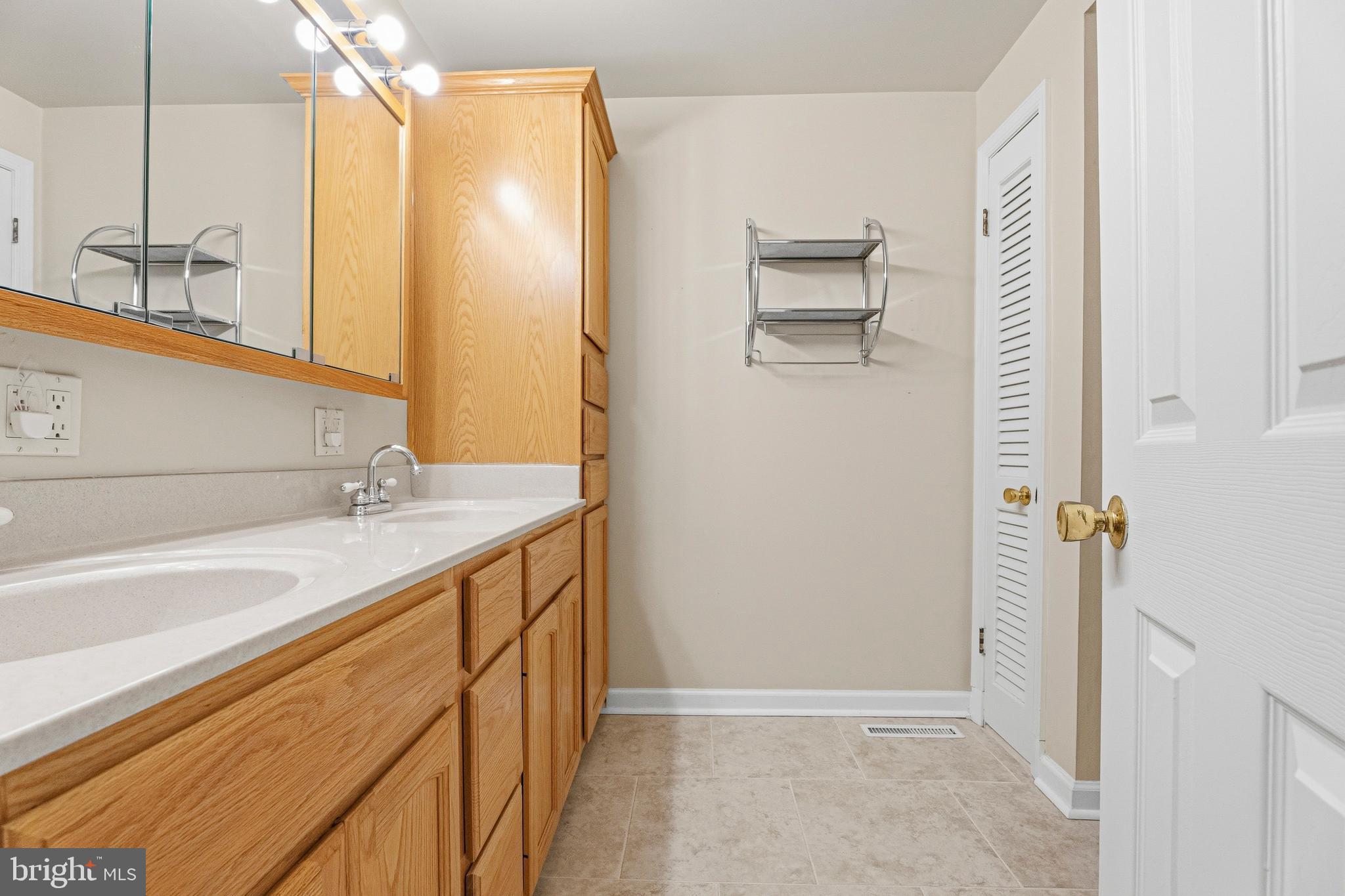 2407 Eastridge Road Lutherville-Timonium, MD 21093 - Photo 25 of 37