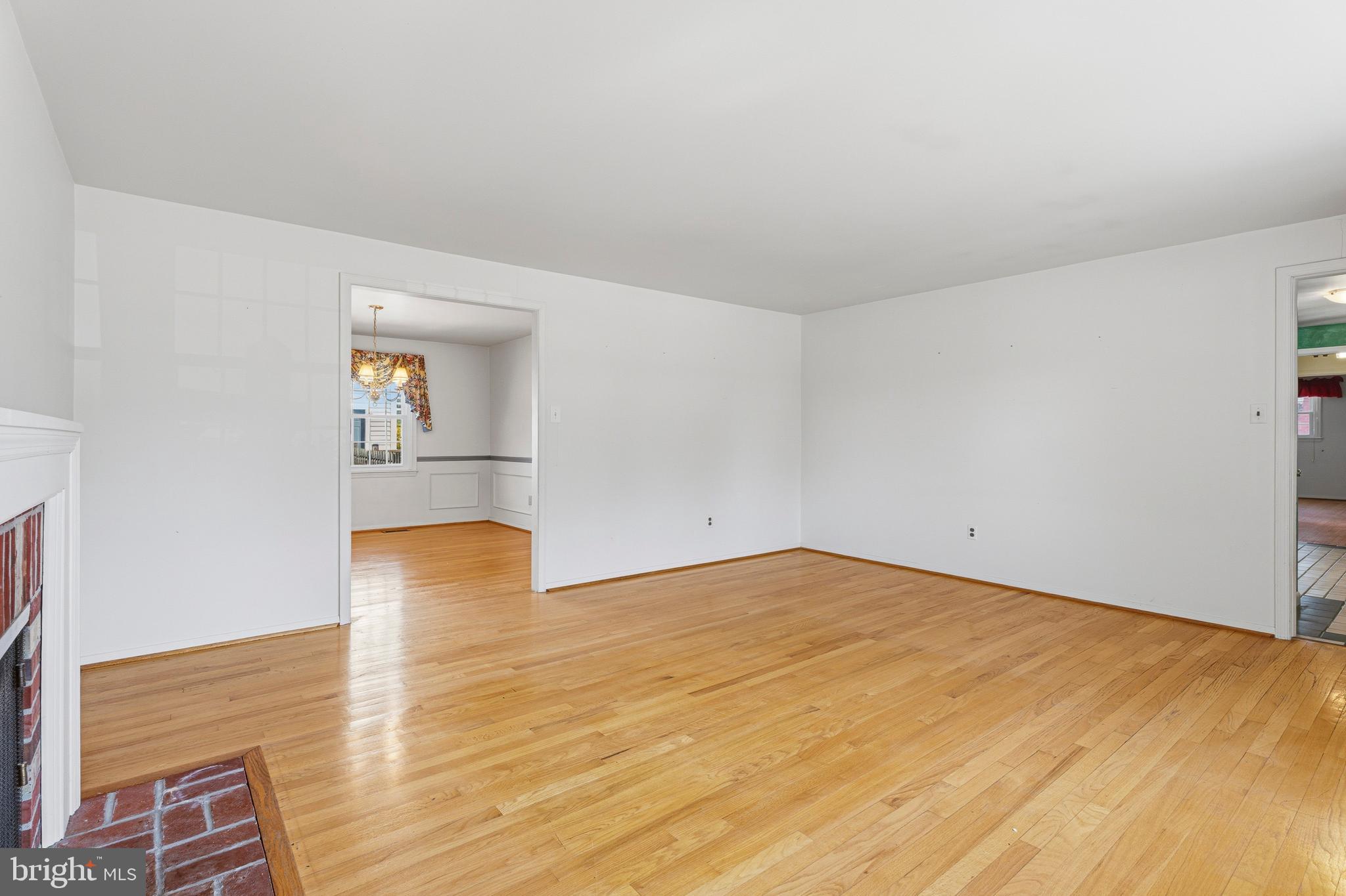 2407 Eastridge Road Lutherville-Timonium, MD 21093 - Photo 5 of 37