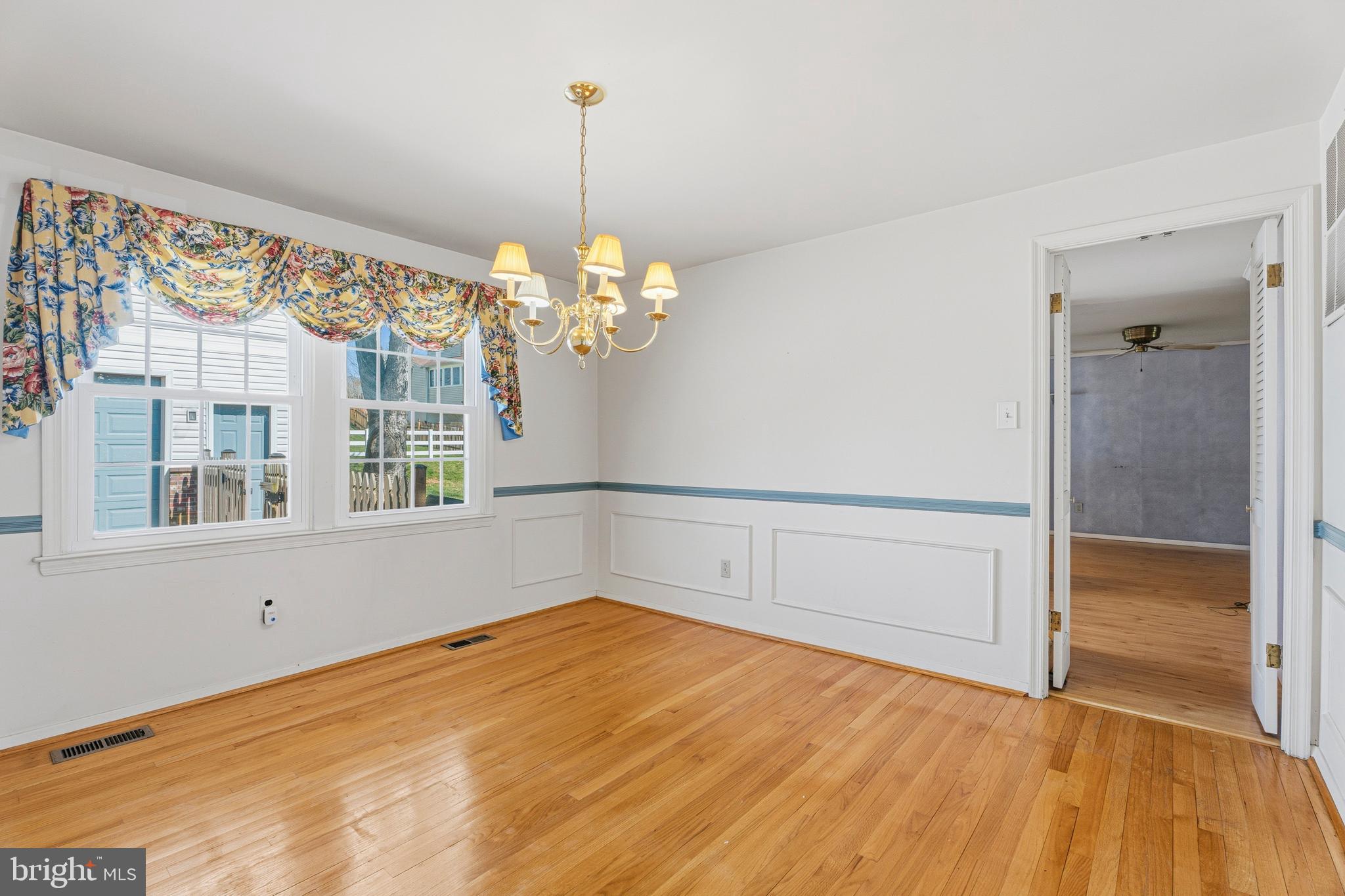 2407 Eastridge Road Lutherville-Timonium, MD 21093 - Photo 9 of 37