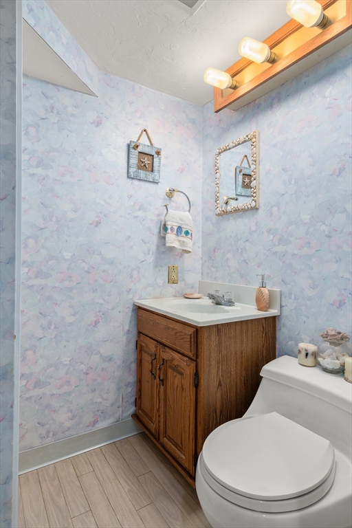 113 Temple Road Waltham, MA 02452 - Photo 33 of 35