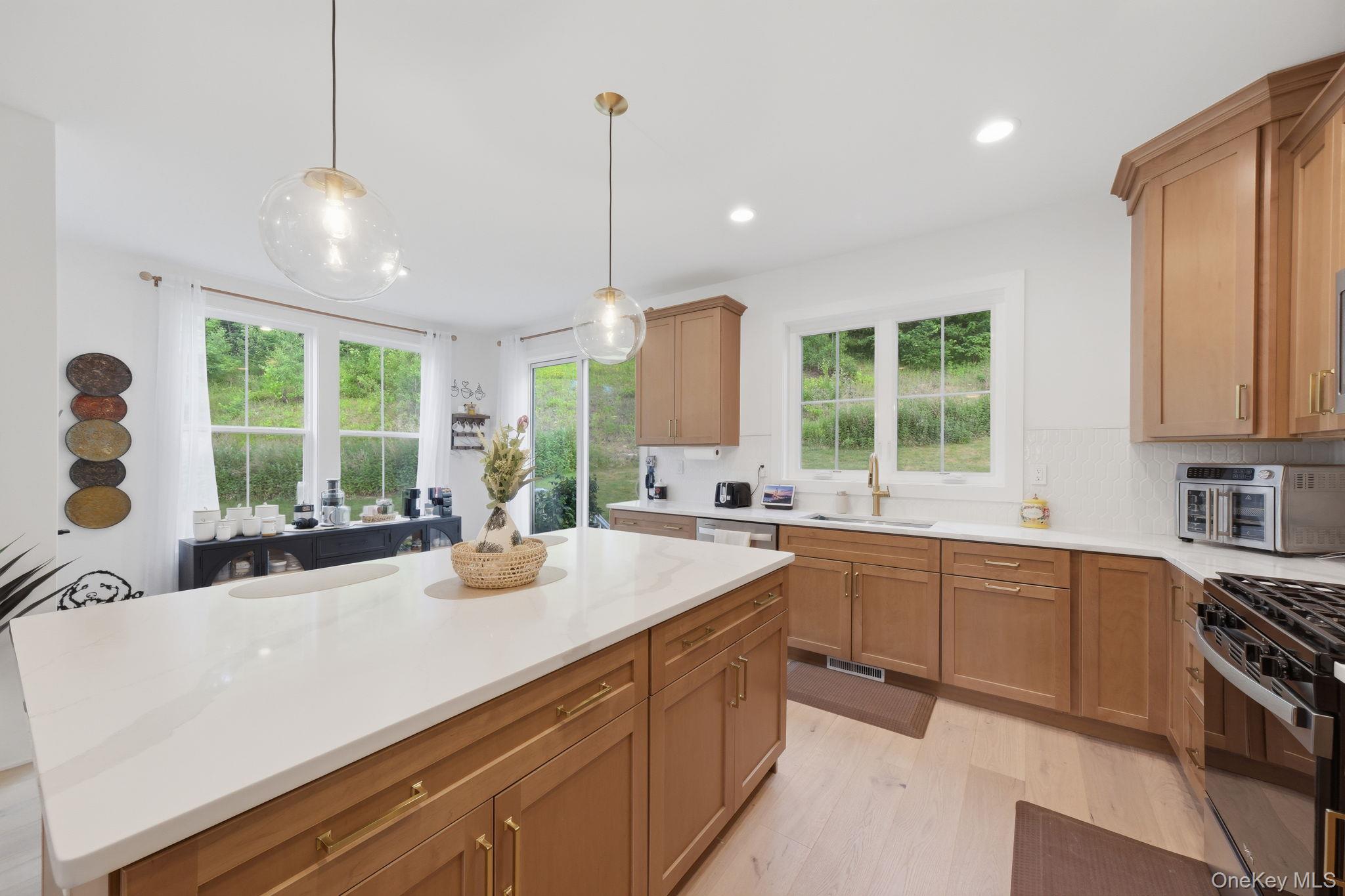 4048 Chestnut Rdg Road Fishkill, NY 12524 - Photo 18 of 49