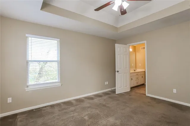 $2,280 | 1221 Rosehill Drive, Lee's Summit, MO 64081