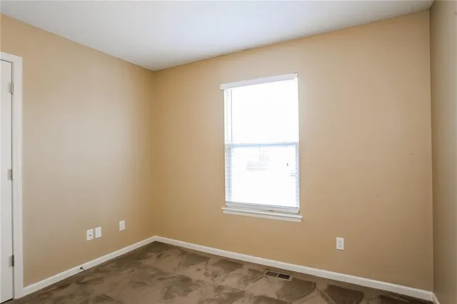 $2,280 | 1221 Rosehill Drive, Lee's Summit, MO 64081