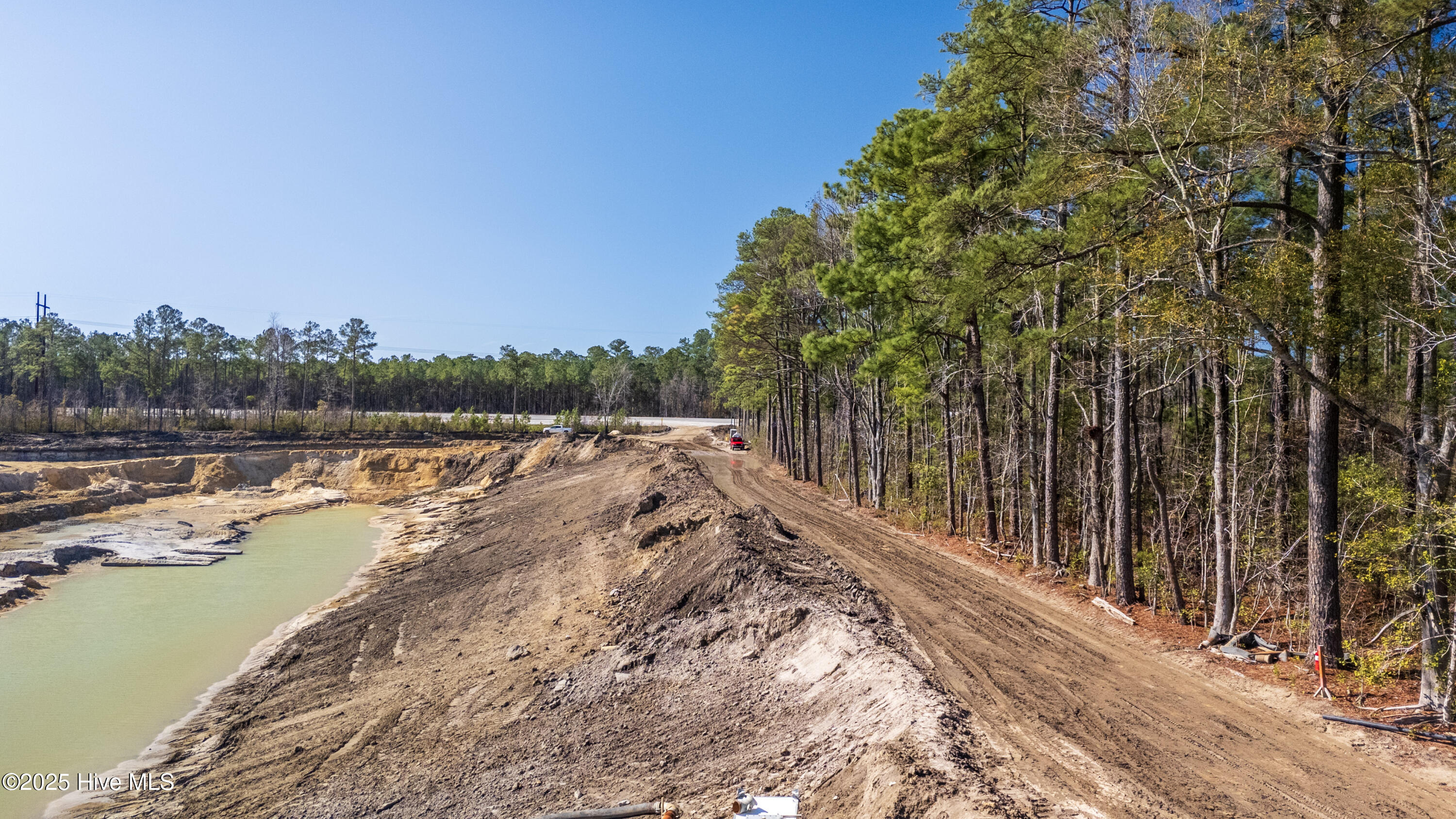 400 Gray Road Havelock, NC 28532 - Photo 4 of 12 30