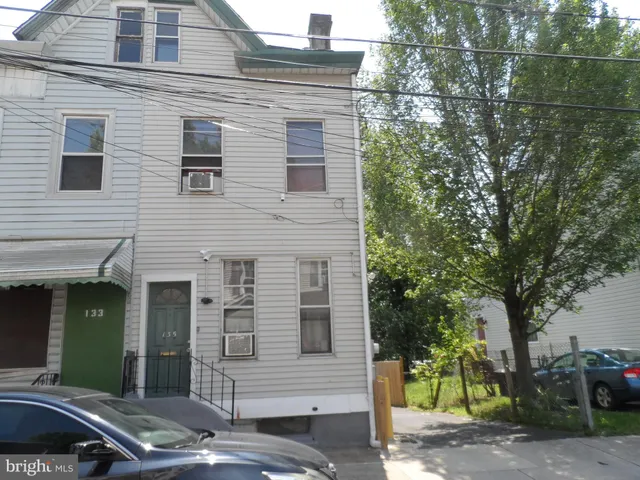$210,000 | 135 Fountain Avenue, Trenton, NJ 08618