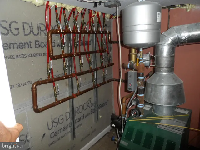 $210,000 | 135 Fountain Avenue, Trenton, NJ 08618