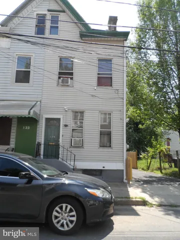 $210,000 | 135 Fountain Avenue, Trenton, NJ 08618