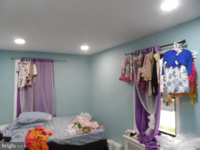 $210,000 | 135 Fountain Avenue, Trenton, NJ 08618