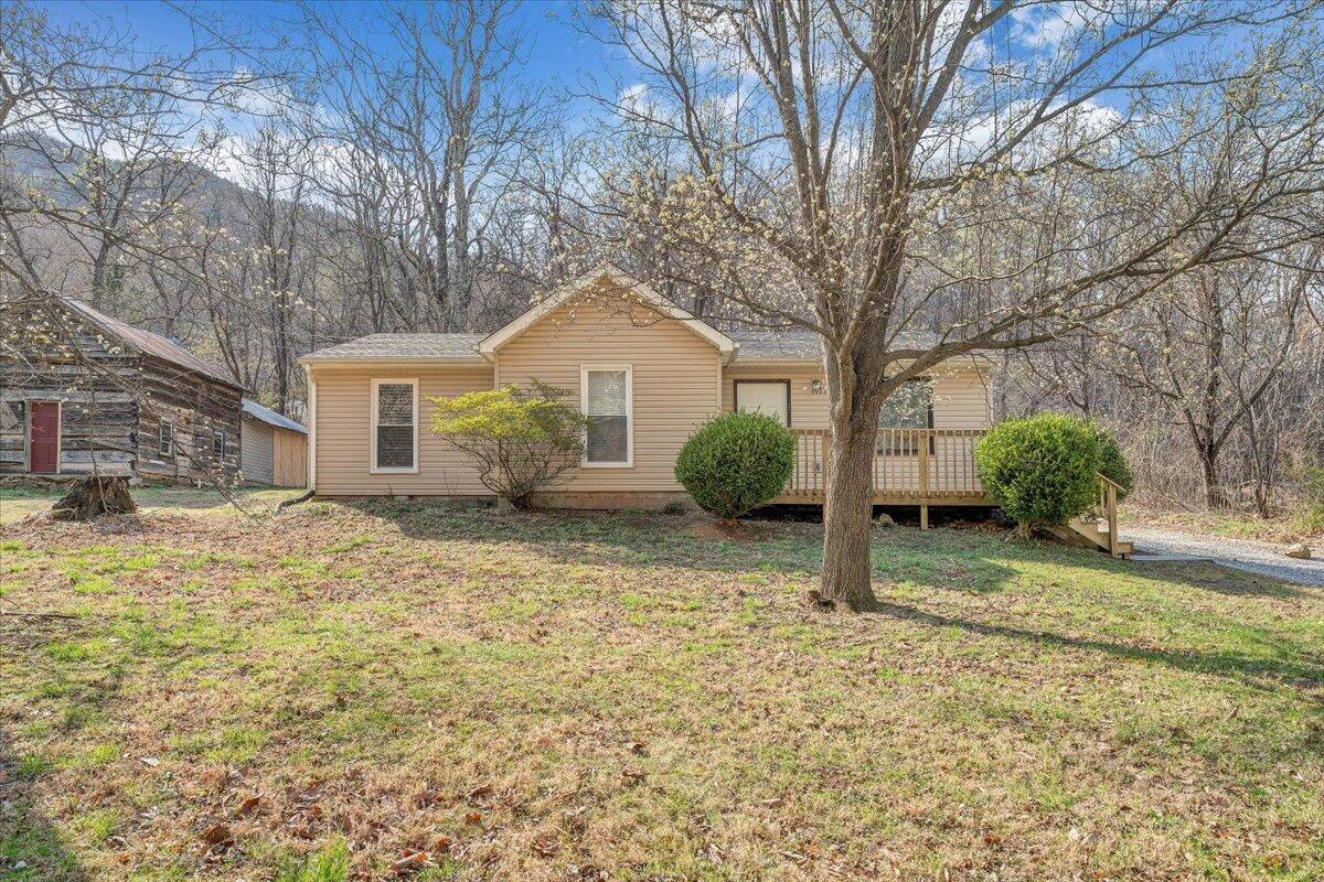 6023 Poor Mountain Road Salem, VA 24153 - Photo 1 of 22 Welcome