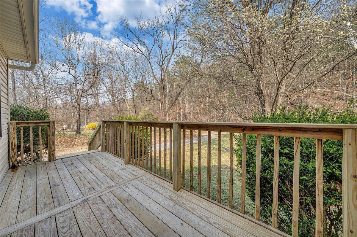 6023 Poor Mountain Road Salem, VA 24153 - Photo 3 of 22 Front Deck