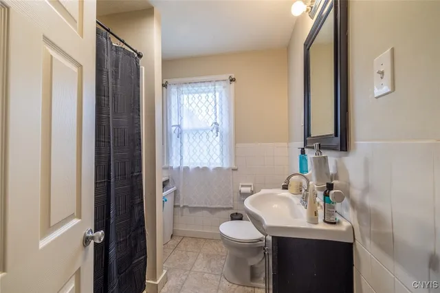 $169,900 | 241 Medford Road, Salina, NY 13208