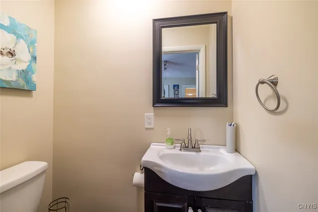 $169,900 | 241 Medford Road, Salina, NY 13208