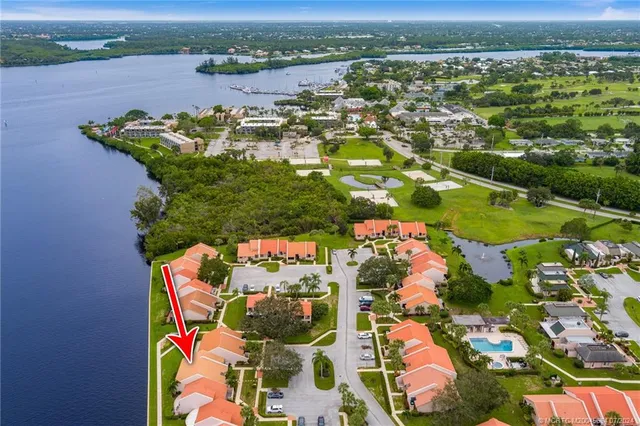 $3,000 | 3513 Southeast Sandpiper Court, Port St. Lucie, FL 34952