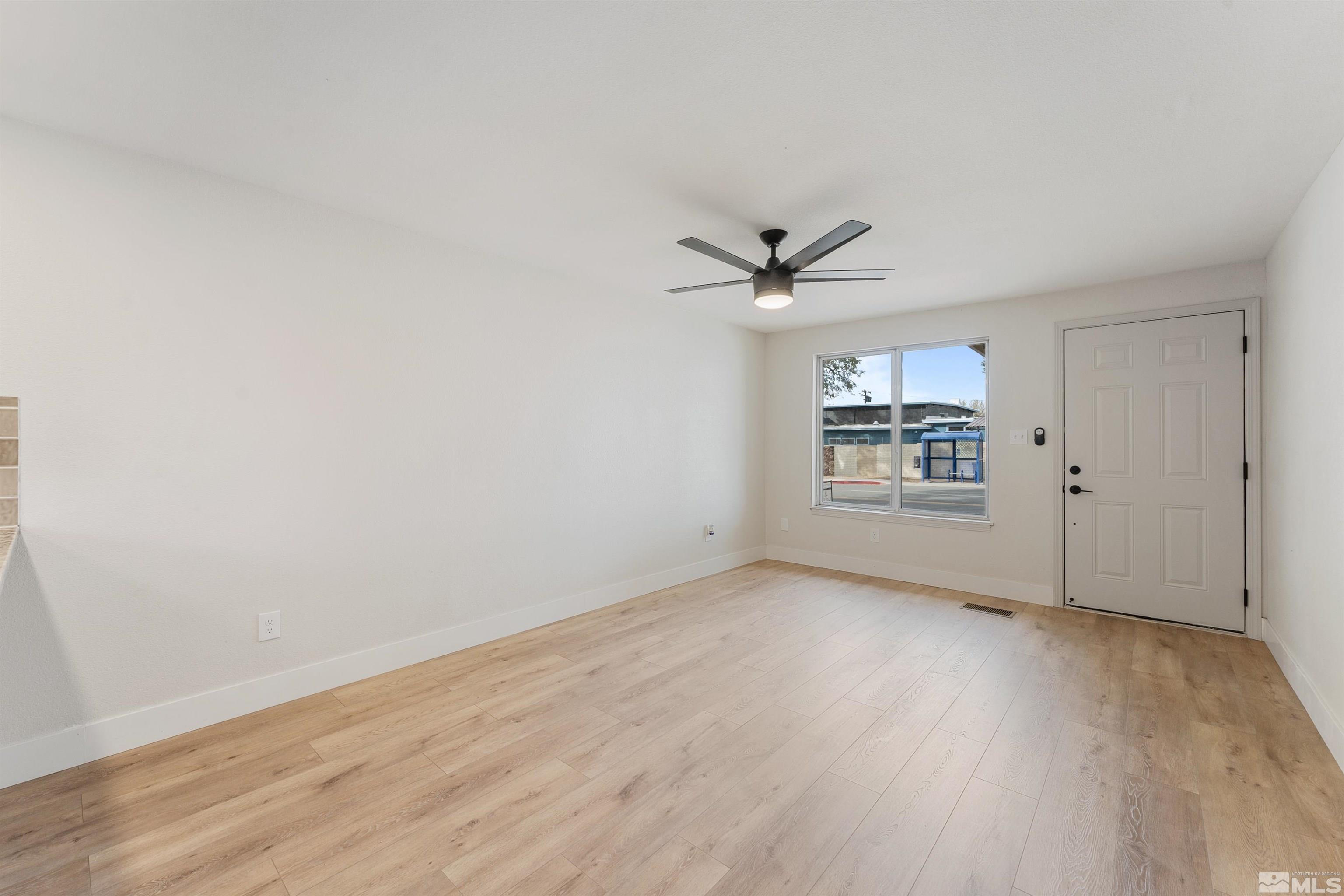 5202 Echo Avenue Reno, NV 89506 - Photo 3 of 30 Photo 3
