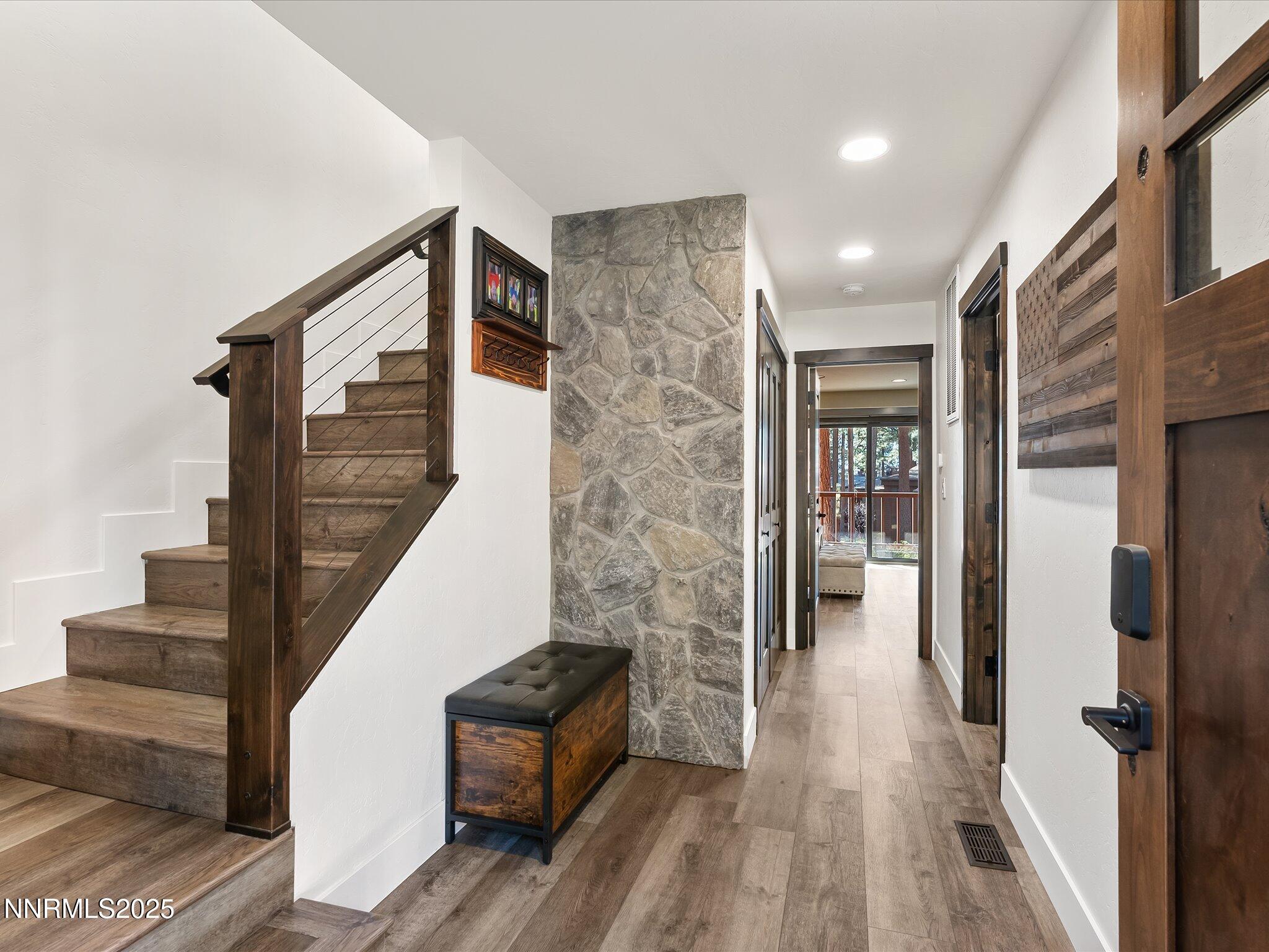 600 Highway 50, Unit 60 Zephyr Cove, NV 89448 - Photo 4 of 59 08-600 Hwy 50 - Unit 60-17