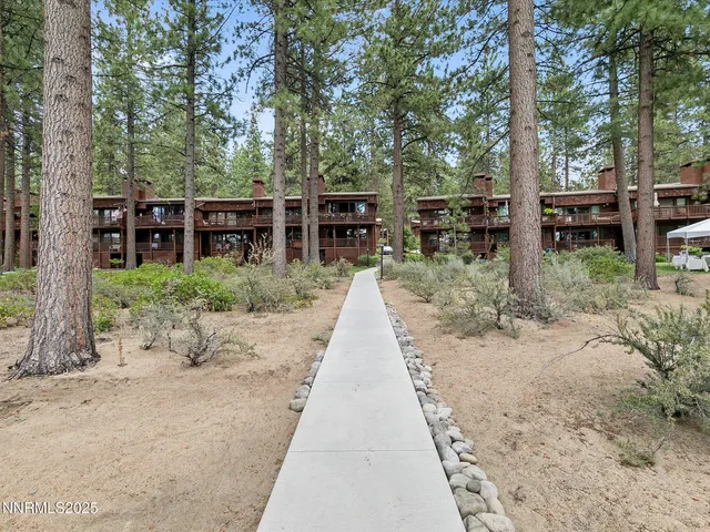 $1,828,000 | 600 Highway 50, Unit 60, Zephyr Cove, NV 89448