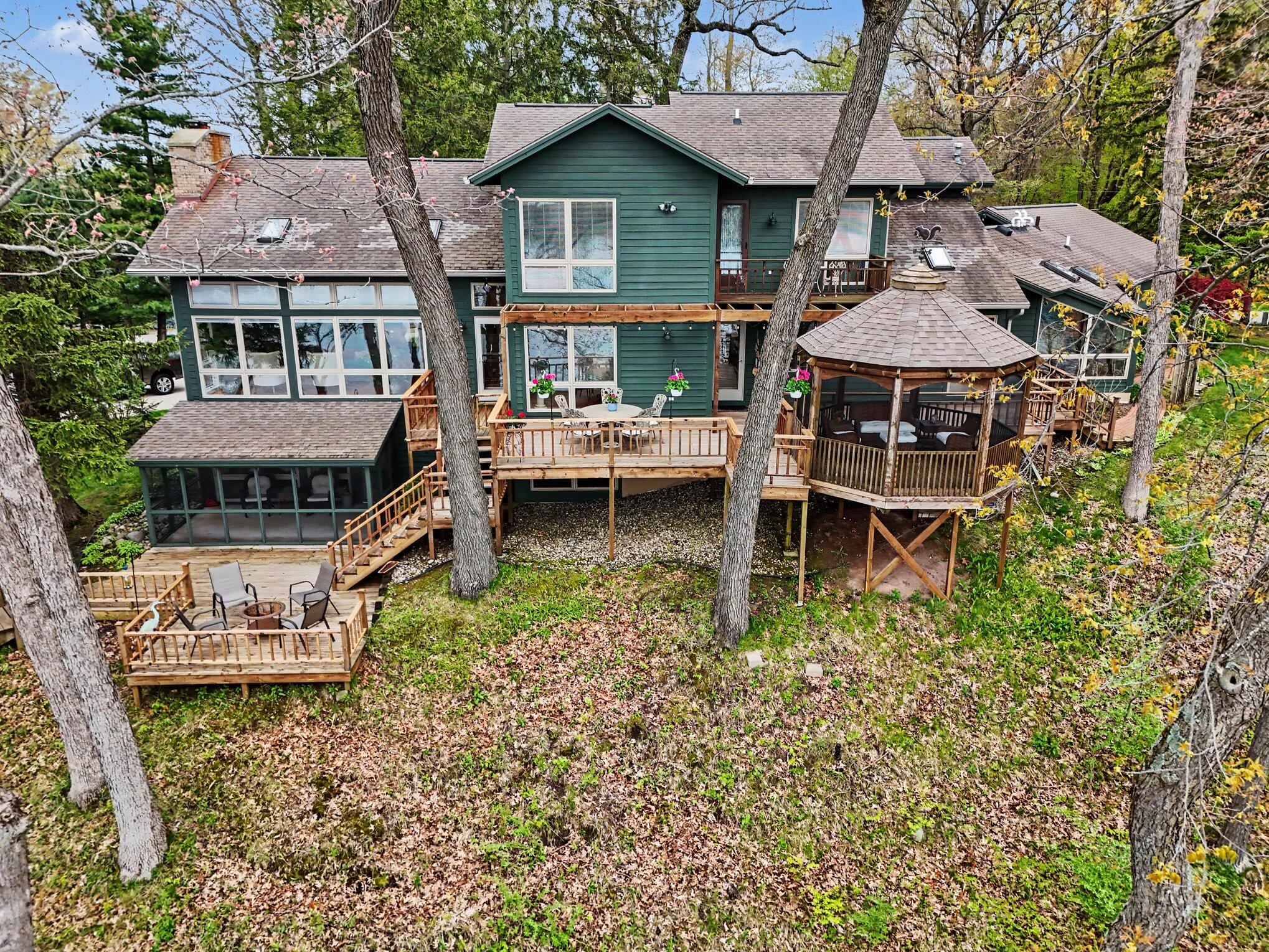 90888 Bluff Drive Marcellus, MI 49067 - Photo 6 of 48 015_file_4275