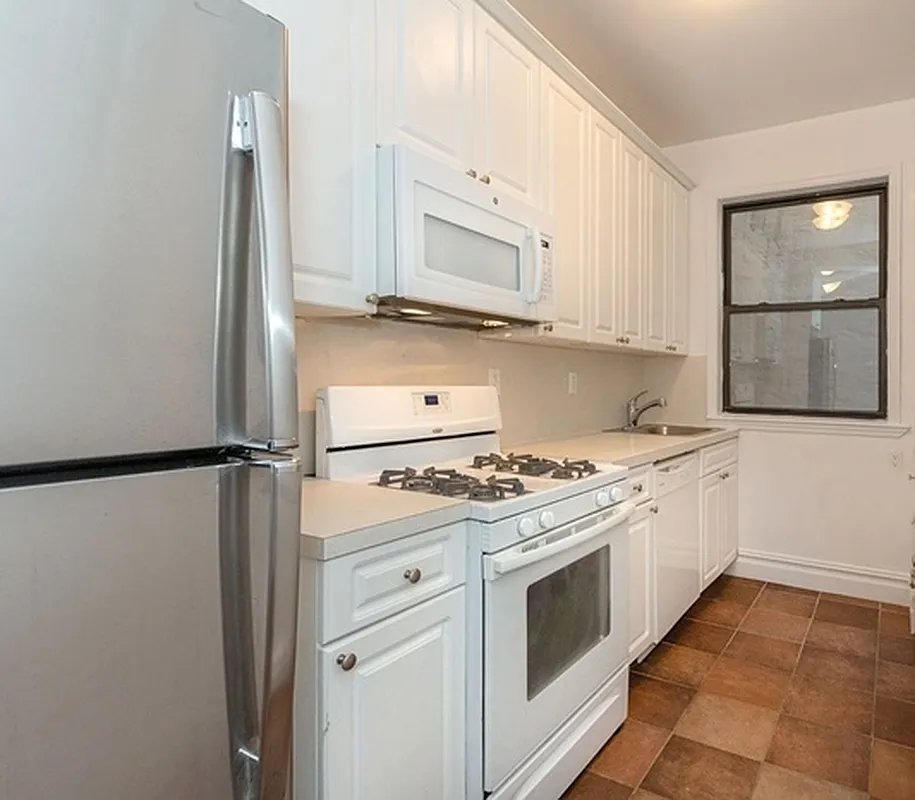 280 Riverside Drive, Unit 10J Manhattan, NY 10025 - Photo 2 of 12 Photo 2