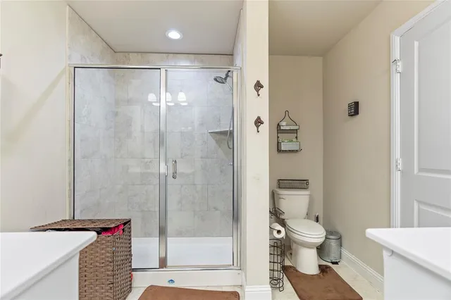 $277,900 | 206 Hubbard Street, Hillsboro, TX 76645