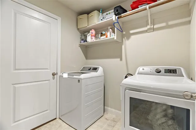 $277,900 | 206 Hubbard Street, Hillsboro, TX 76645