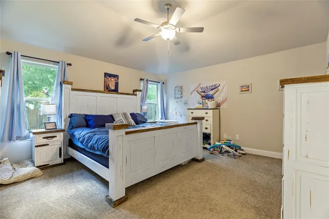 $277,900 | 206 Hubbard Street, Hillsboro, TX 76645