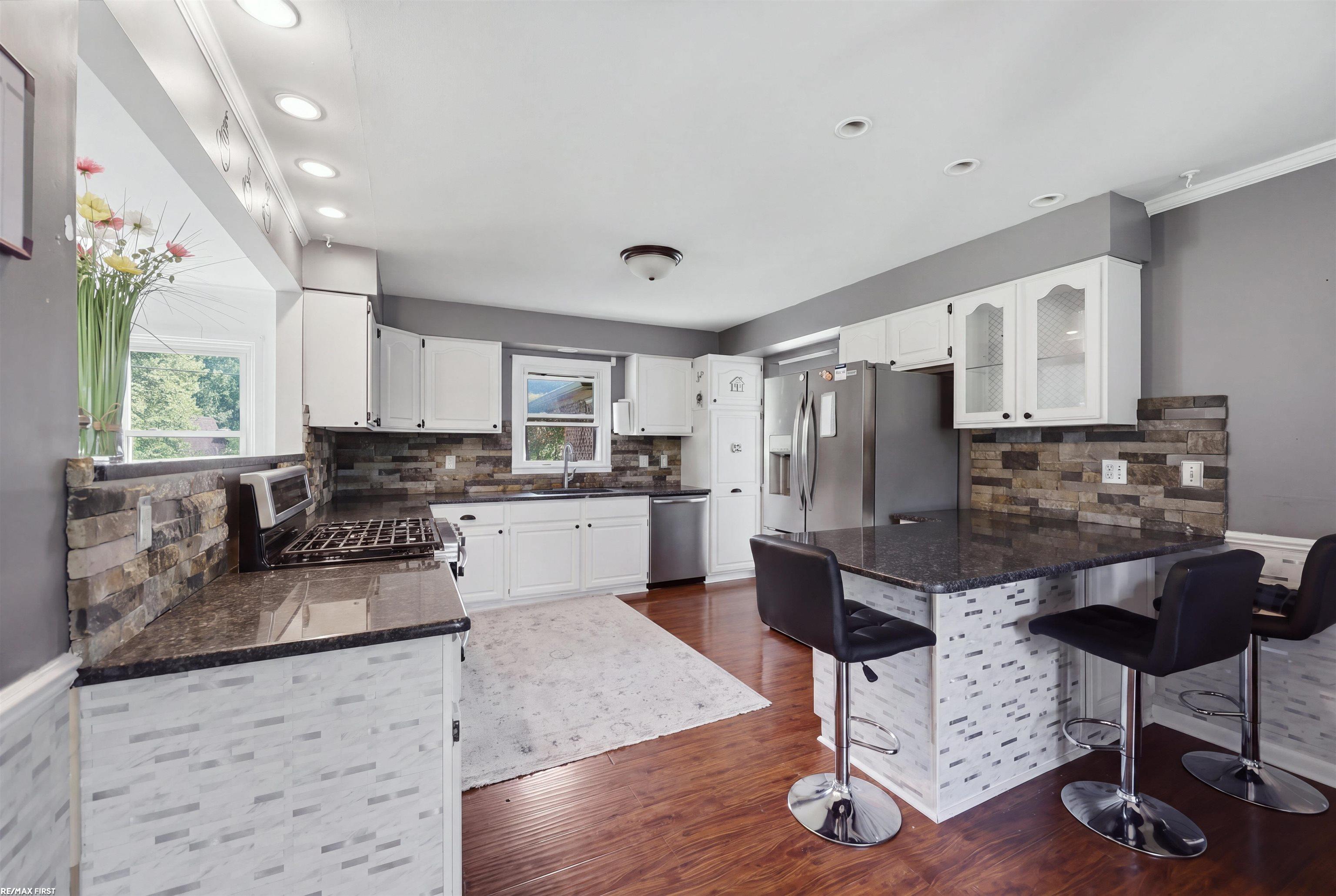 2635 Palms Road Columbus, MI 48063 - Photo 6 of 51 Gallery Image 6