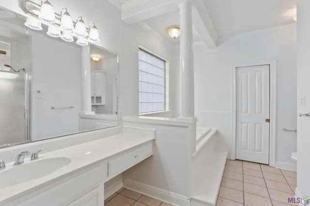 $449,900 | 37237 Lakeshore Avenue, Prairieville, LA 70769