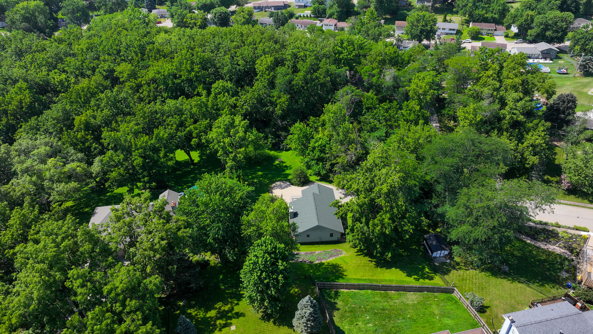 524 Tower Road Clinton, IA 52732 - Photo 46 of 52 Gallery Image 46