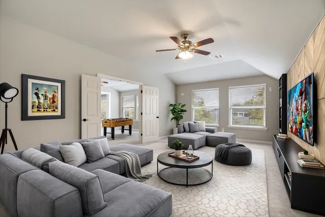 $685,000 | 20105 Farm Pond Lane, Pflugerville, TX 78660