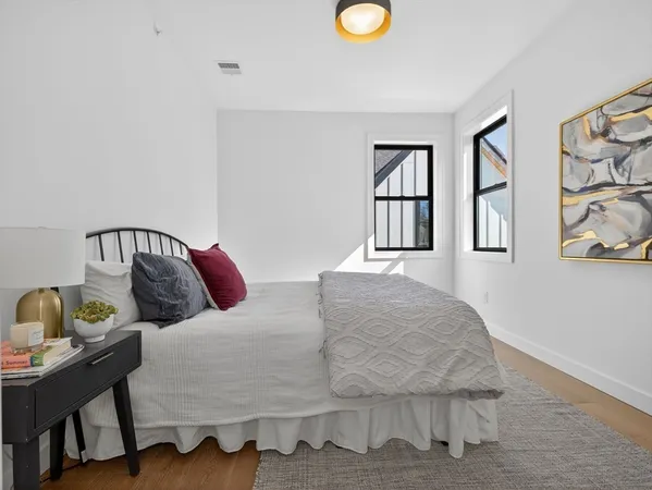 $1,195,000 | 14 Hamlet Street, Unit B, Somerville, MA 02143