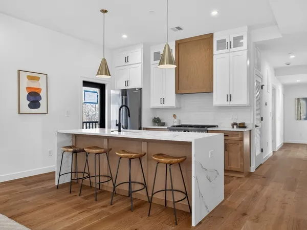 $1,195,000 | 14 Hamlet Street, Unit B, Somerville, MA 02143