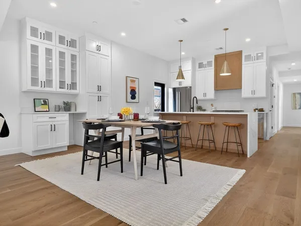 $1,195,000 | 14 Hamlet Street, Unit B, Somerville, MA 02143