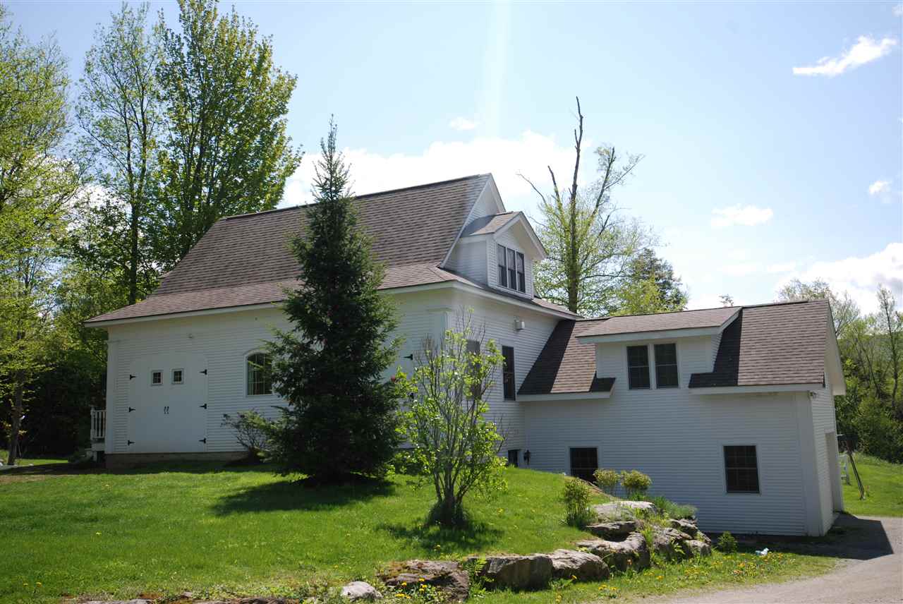 420 Sun Valley Road Morristown, VT 05661 - Photo 3 of 9