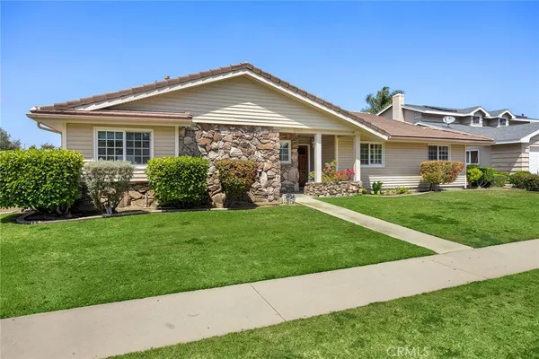 $1,300,000 | 2001 Teodoro Street, Placentia, CA 92870
