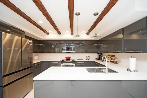 $6,500 | 9318 Northwest 50th Doral Circle South, Doral, FL 33178